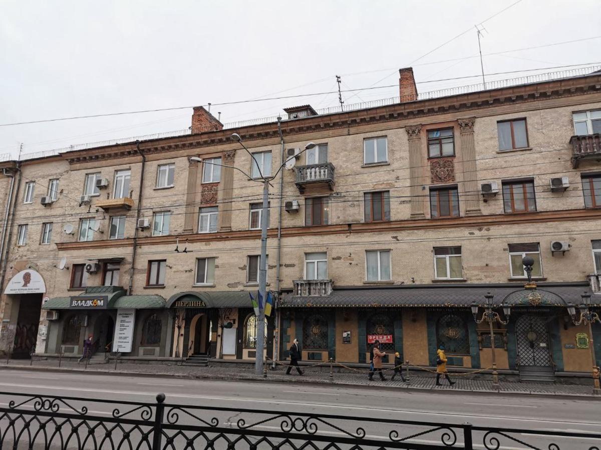Soborna Apartment Ривне Екстериор снимка