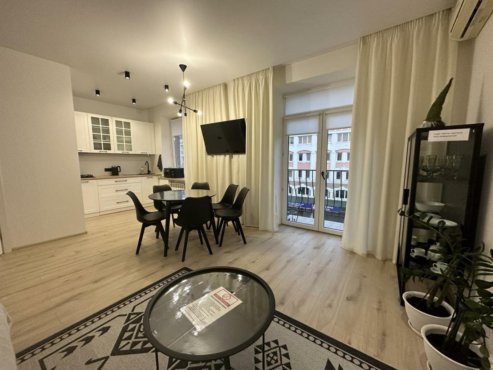 Soborna Apartment Ривне Екстериор снимка