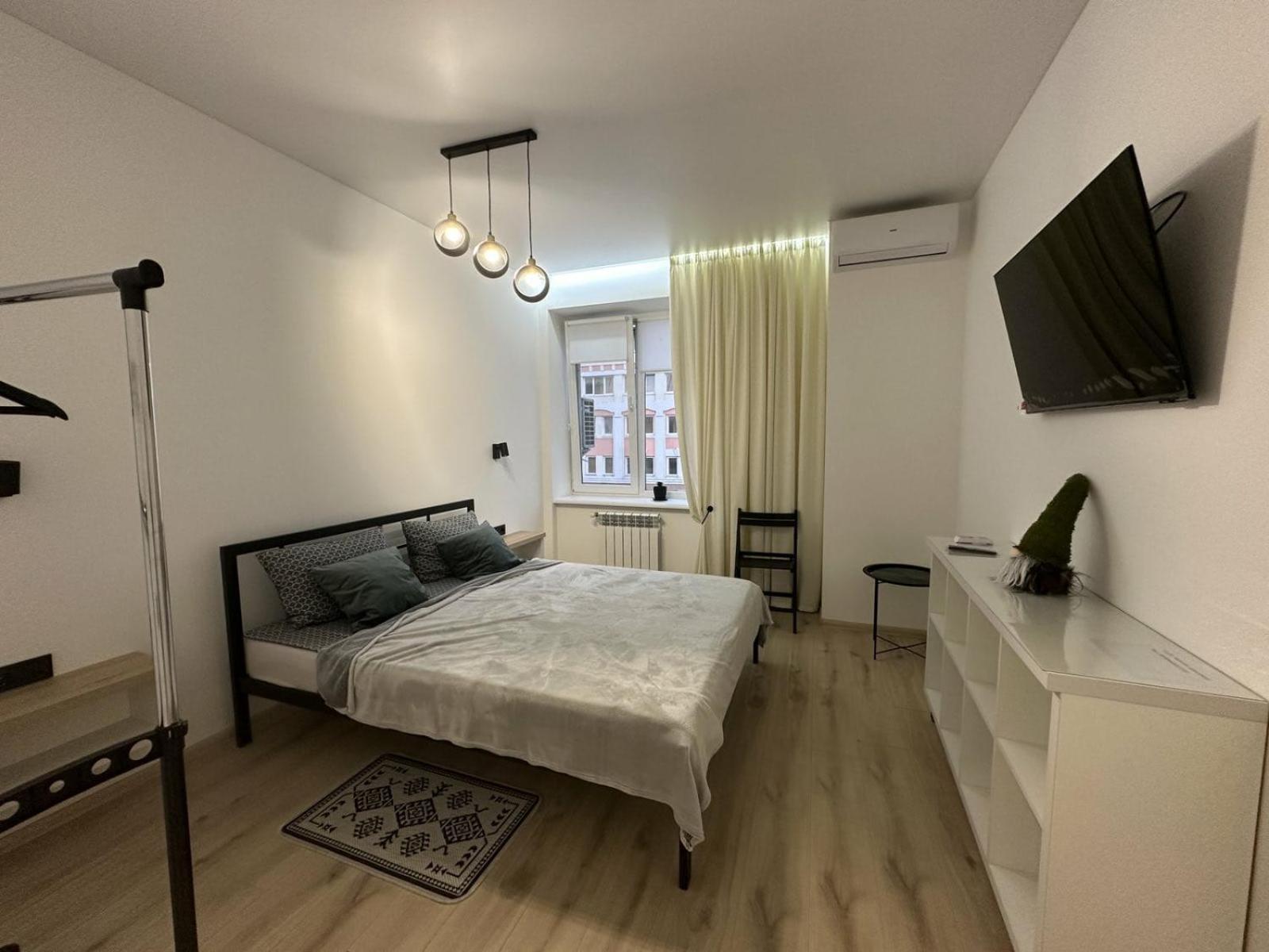 Soborna Apartment Ривне Екстериор снимка